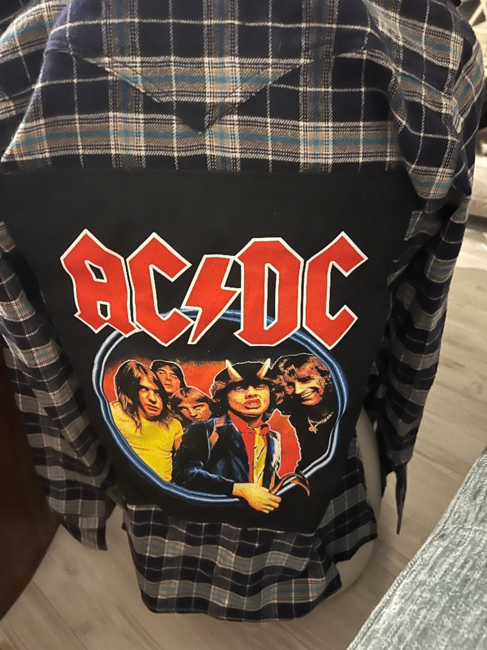AC/DC patch flannel button down size m